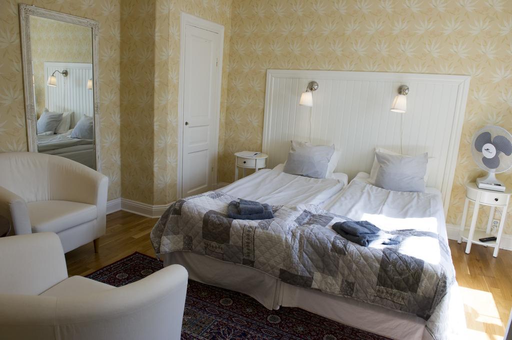 Lilla Hotellet I Nora Екстер'єр фото